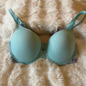 Victoria's Secret Light Blue Bra 36D Wear Everywhere Push Up Bra